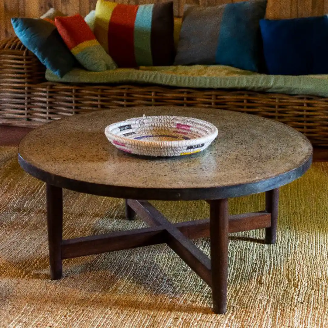 Round Coffee Table — Dark
